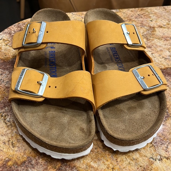 Worn -Birkenstock AZ Soft Footbed Apricot Leather 42 W 11-11.5/M US 9-9.5. - Picture 9 of 9